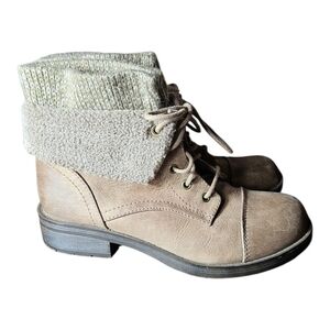 Natural Reflections Lace Up Tan Boots